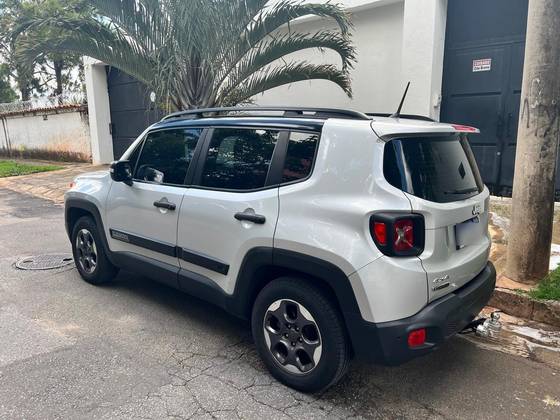 JEEP RENEGADE 2.0 16V TURBO DIESEL SPORT 4P 4X4 AUTOMÁTICO