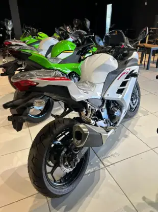 KAWASAKI-NINJA 300 KAWASAKI-NINJA 300-2026