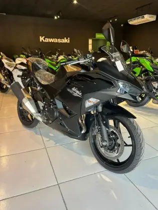KAWASAKI NINJA 500 