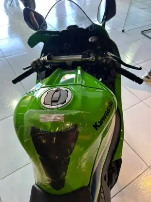 KAWASAKI-NINJA ZX-10R ABS-2027