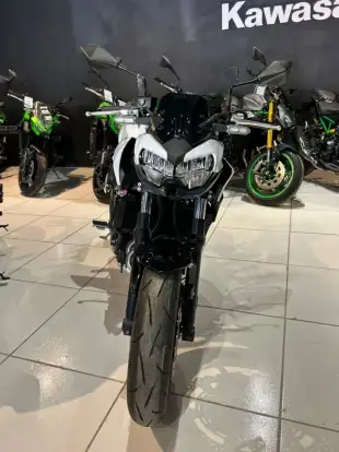 KAWASAKI-Z650 ABS-2026