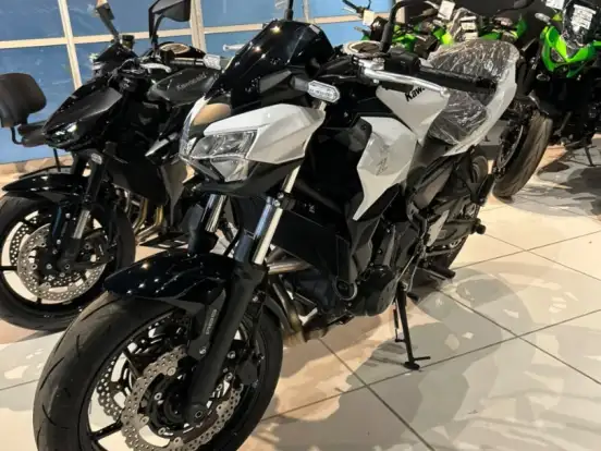 KAWASAKI-Z650 ABS KAWASAKI-Z650 ABS-2026