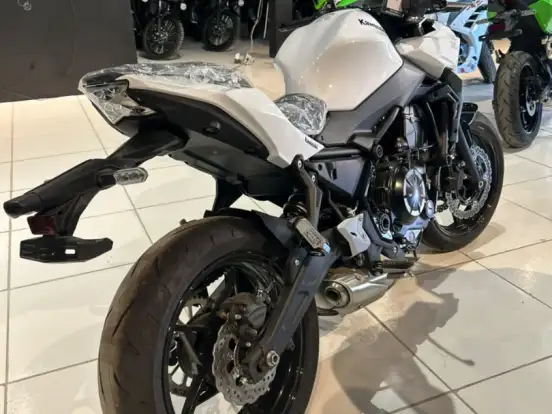 KAWASAKI-Z650 ABS KAWASAKI-Z650 ABS-2026