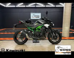 KAWASAKI Z900 KAWASAKI Z900
