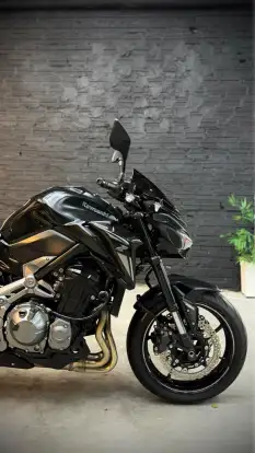 KAWASAKI-Z900-2018