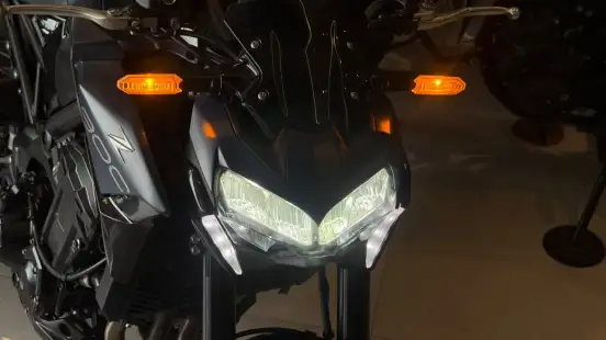 KAWASAKI-Z900-2022