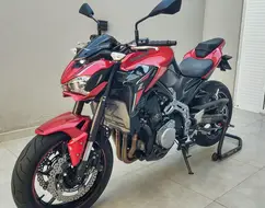 KAWASAKI Z900 KAWASAKI Z900