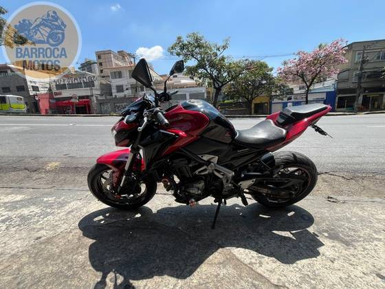 KAWASAKI Z900 