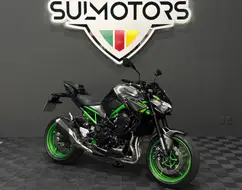KAWASAKI Z900 KAWASAKI Z900