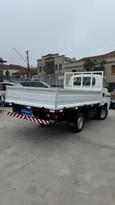 KIA-BONGO-2011