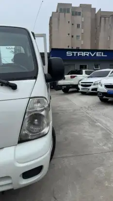 KIA-BONGO-2011