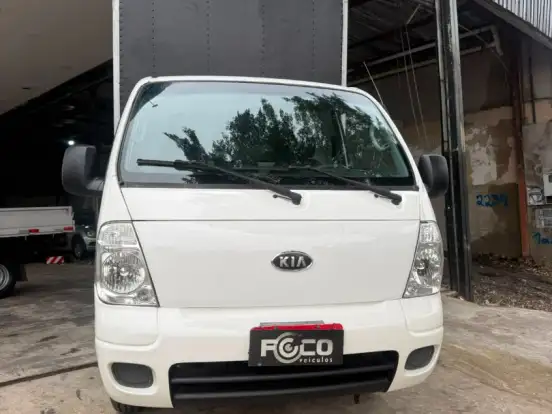 KIA-BONGO-2.5 K-2500 4X2 CS TURBO DIESEL 2P MANUAL KIA-BONGO-2011