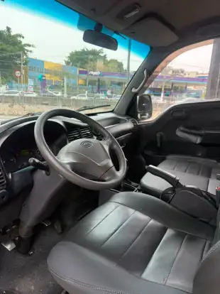 KIA-BONGO-2011