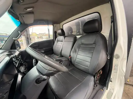 KIA-BONGO-2011