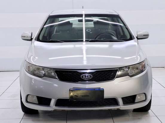 KIA-CERATO-2010