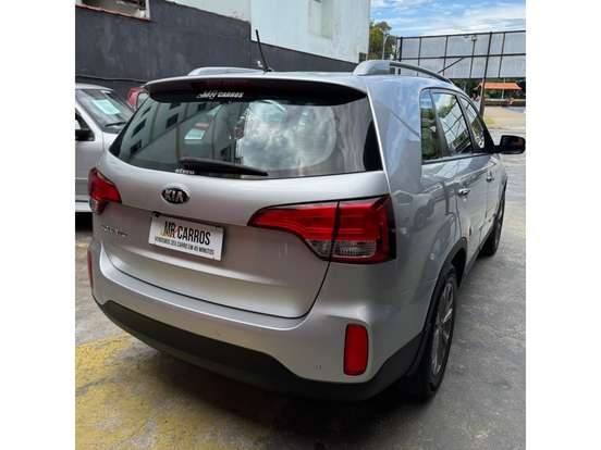 KIA-SORENTO-2014