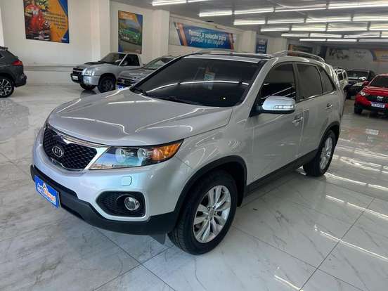 KIA-SORENTO-2012