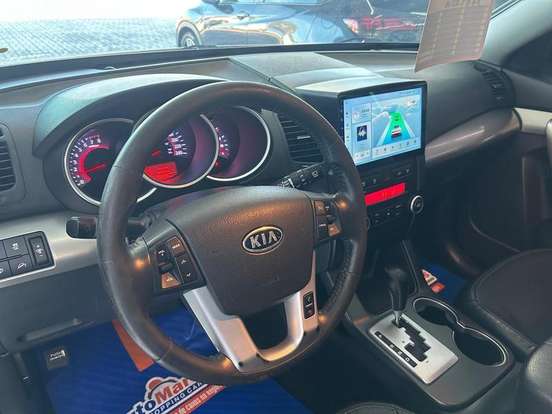 KIA-SORENTO-3.5 S.558 V6 4X2 24V GASOLINA 4P AUTOMÁTICO KIA-SORENTO-2012