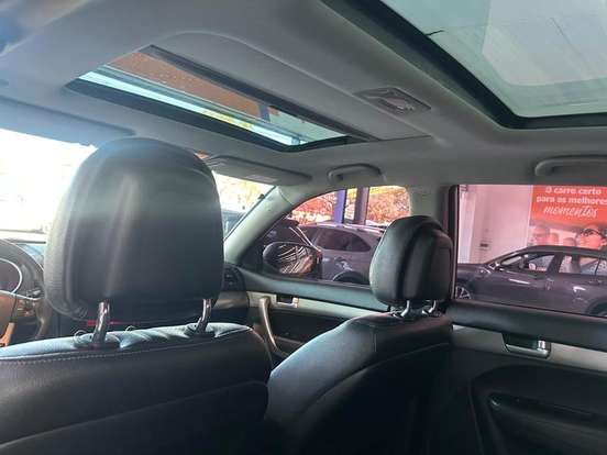 KIA-SORENTO-3.5 S.558 V6 4X2 24V GASOLINA 4P AUTOMÁTICO KIA-SORENTO-2012