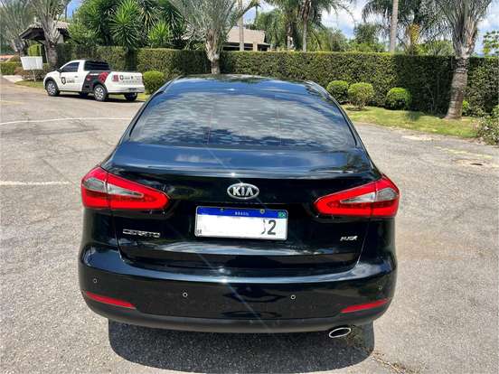 KIA-CERATO-1.6 SX 16V FLEX 4P AUTOMÁTICO KIA-CERATO-2013