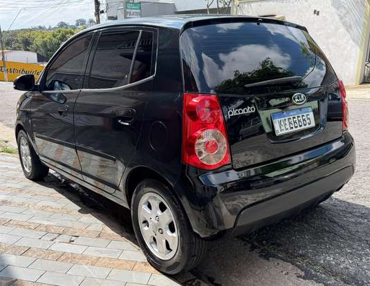 KIA-PICANTO-2010