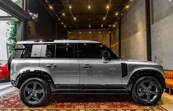 LAND ROVER-DEFENDER-2020