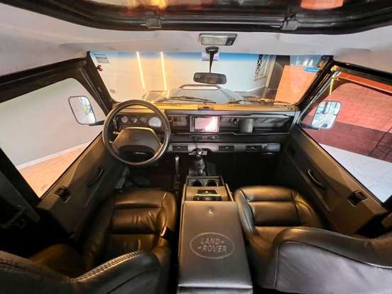 LAND ROVER-DEFENDER-2000