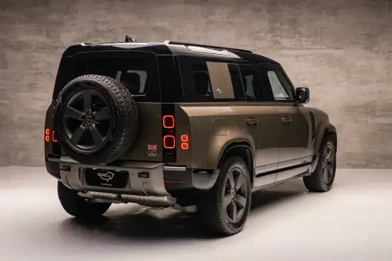 LAND ROVER-DEFENDER-2023