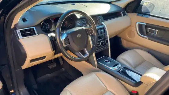 LAND ROVER-DISCOVERY SPORT-2016
