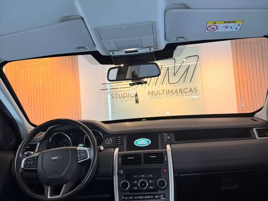 LAND ROVER-DISCOVERY SPORT-2.0 16V TD4 TURBO DIESEL SE 4P AUTOMÁTICO LAND ROVER-DISCOVERY SPORT-2018
