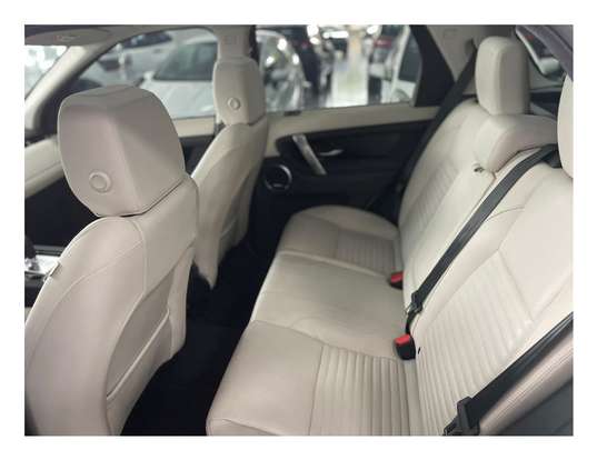LAND ROVER-DISCOVERY SPORT-2022