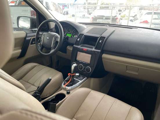 LAND ROVER-FREELANDER 2-2012