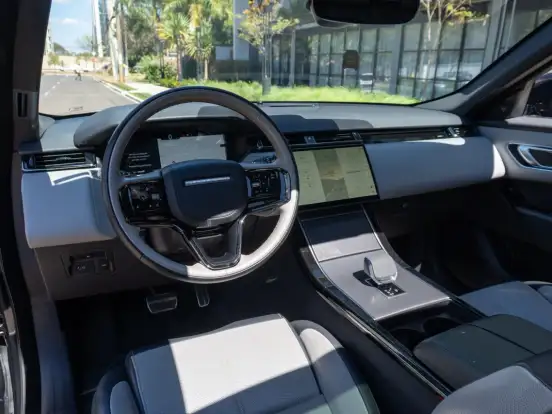 LAND ROVER-RANGE ROVER VELAR-2.0 P400E PHEV R-DYNAMIC HSE AUTOMÁTICO LAND ROVER-RANGE ROVER VELAR-2024