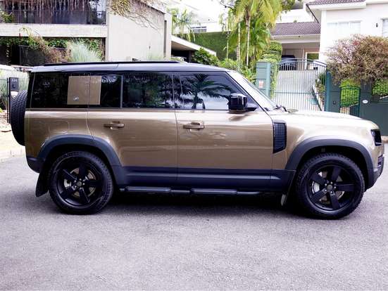 LAND ROVER-DEFENDER-2022