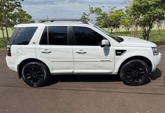 LAND ROVER-FREELANDER 2-2.2 SE SD4 16V TURBO DIESEL 4P AUTOMÁTICO LAND ROVER-FREELANDER 2-2014