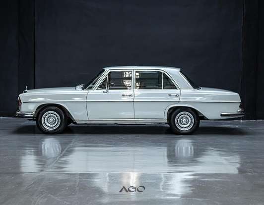 MERCEDES-BENZ-280 SE-1972