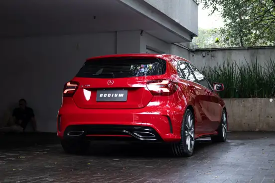 MERCEDES-BENZ-A 250-2017