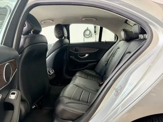 MERCEDES-BENZ-C 180-2020