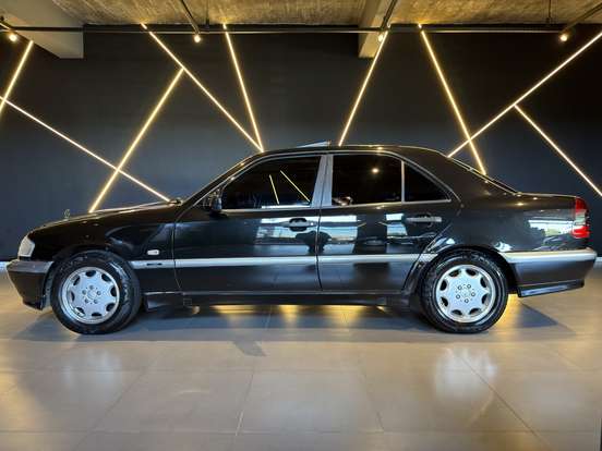 MERCEDES-BENZ-C 180-1.8 ELEGANCE GASOLINA 4P AUTOMÁTICO MERCEDES-BENZ-C 180-1997