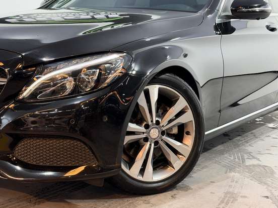 MERCEDES-BENZ-C 200-2.0 CGI AVANTGARDE 16V GASOLINA 4P AUTOMÁTICO MERCEDES-BENZ-C 200-2015