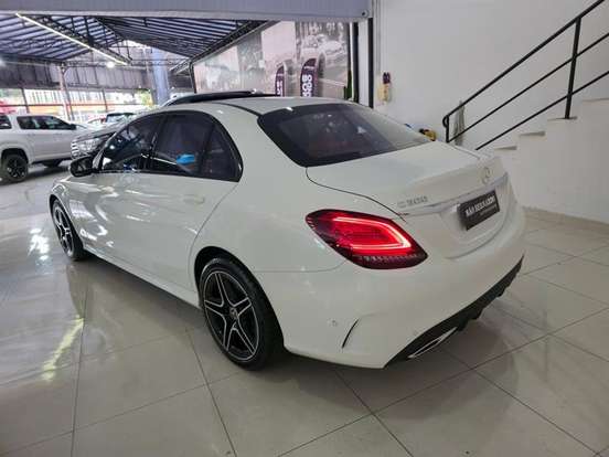 MERCEDES-BENZ-C 300-2019