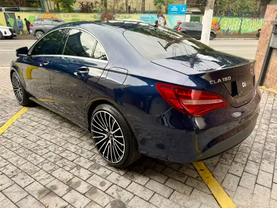 MERCEDES-BENZ-CLA 180-2018