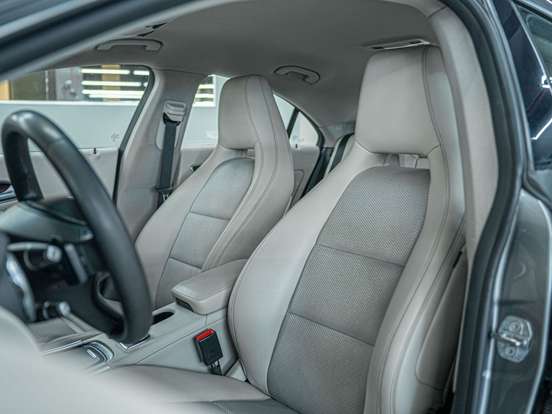 MERCEDES-BENZ-CLA 180-2018