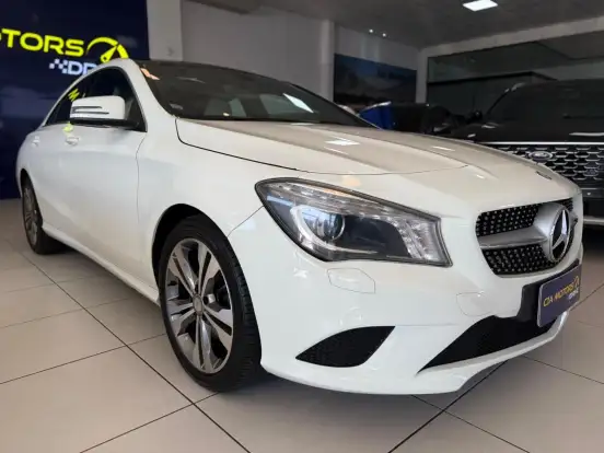 MERCEDES-BENZ-CLA 200-1.6 FIRST EDITION TURBO GASOLINA 4P AUTOMATIZADO MERCEDES-BENZ-CLA 200-2014