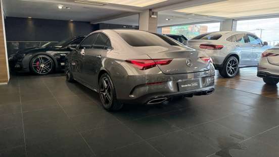 MERCEDES-BENZ-CLA 200-2024