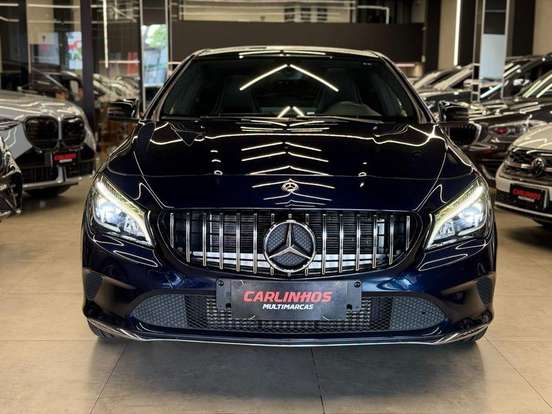 MERCEDES-BENZ-CLA 200-2017