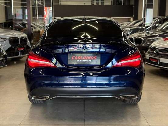 MERCEDES-BENZ-CLA 200-2017