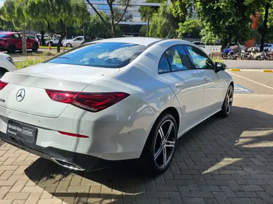 MERCEDES-BENZ-CLA 250-2.0 CGI GASOLINA 7G-DCT MERCEDES-BENZ-CLA 250-2022