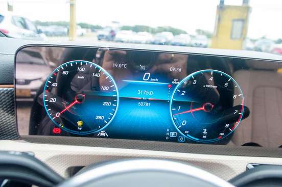 MERCEDES-BENZ-CLA 250-2.0 CGI GASOLINA 7G-DCT MERCEDES-BENZ-CLA 250-2022