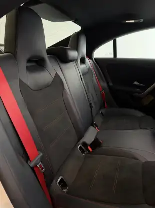 MERCEDES-BENZ-CLA 35 AMG-2020